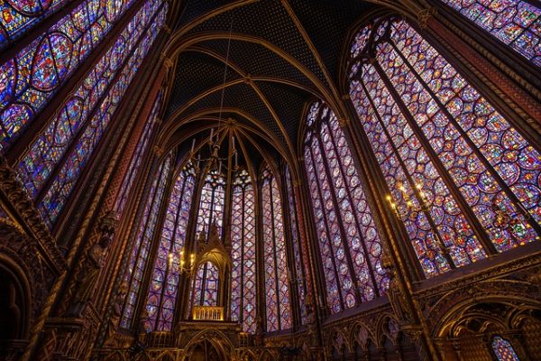 The Intersection of Art and Technology: How AI is Redefining the Creative Landscape The Intersection of Art and Technology: How AI is Redefining the Creative Landscape