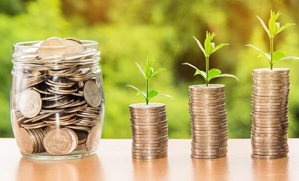 AI-Powered Business Innovations: Transforming Operations and Driving Competitive Advantage Today