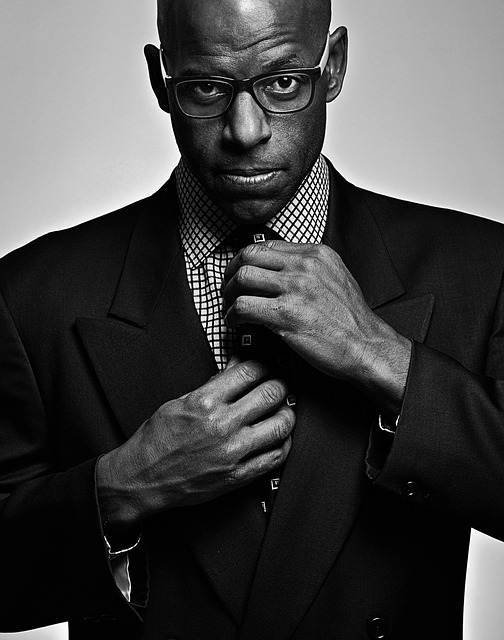 Revolutionizing Business Operations: How AI Is Driving Efficiency and Growth in Today&rsquo;s Market